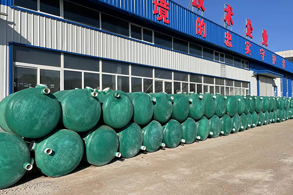 價(jià)格便宜的玻璃鋼化糞池能夠購(gòu)買嗎 價(jià)格便宜的玻璃鋼化糞池能夠購(gòu)買嗎